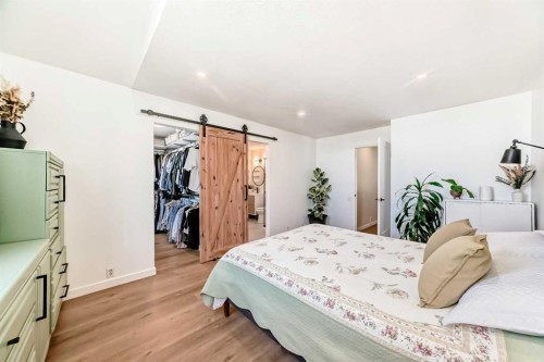 132 Hidden Valley Crescent Nw, Calgary, AB - Indoor Photo Showing Bedroom