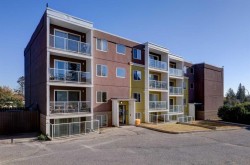 303-4455D Greenview Drive NE Calgary, AB T2E 6M1