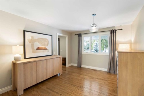 152 Lake Mead Crescent Se, Calgary, AB - Indoor Photo Showing Other Room