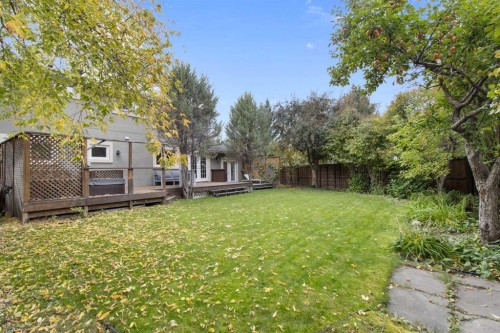 152 Lake Mead Crescent Se, Calgary, AB - Outdoor