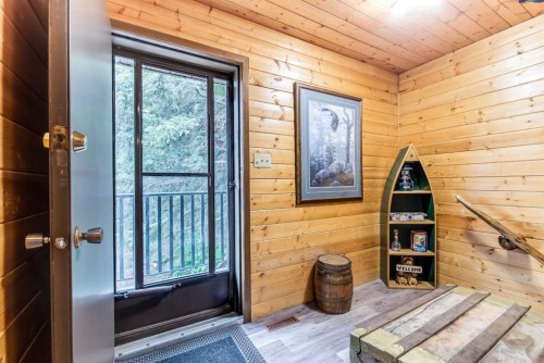 17 Sherwood Crescent, Rural Cypress County, AB -  Photo Showing Other Room