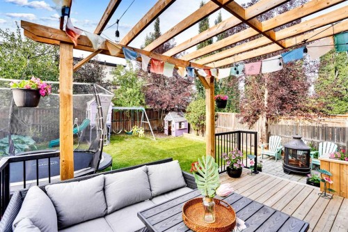 204 Covehaven Gardens Ne, Calgary, AB - Outdoor With Deck Patio Veranda