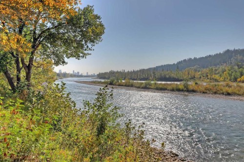 933 29 Street Nw, Calgary, AB - Outdoor With Body Of Water With View