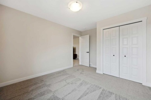 43 Versant View Sw, Calgary, AB - Indoor