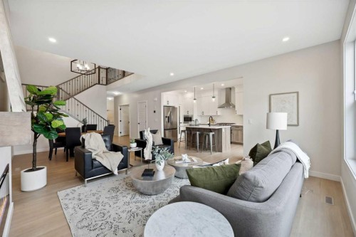 43 Versant View Sw, Calgary, AB - Indoor Photo Showing Other Room