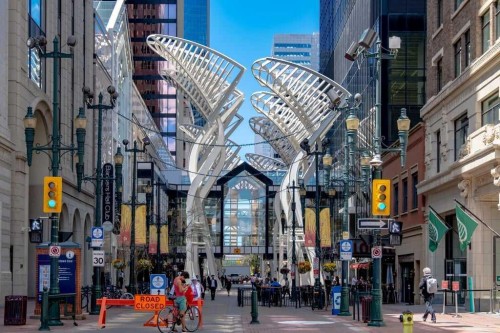 1301-683 10 Street Sw, Calgary, AB - 