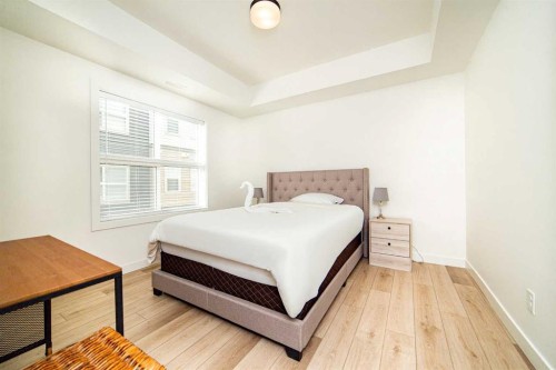 120 Spring Creek Common Sw, Calgary, AB - Indoor Photo Showing Bedroom