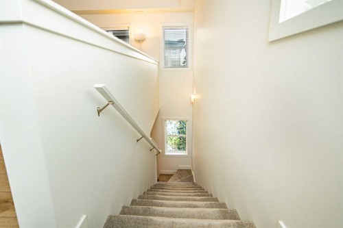 120 Spring Creek Common Sw, Calgary, AB - Indoor Photo Showing Other Room