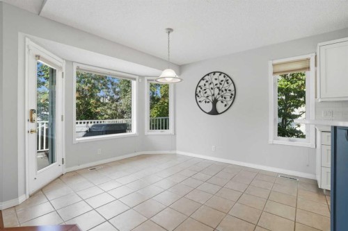 12 Bow Way, Cochrane, AB - Indoor Photo Showing Other Room