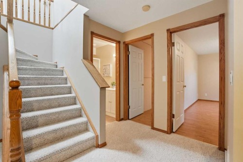 12 Bow Way, Cochrane, AB - Indoor Photo Showing Other Room