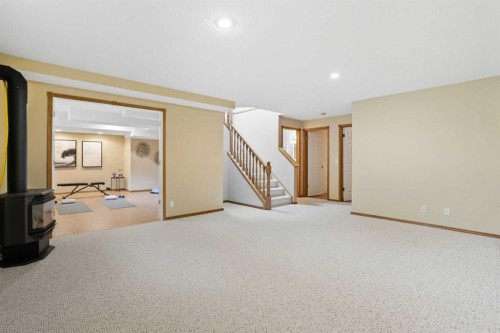 12 Bow Way, Cochrane, AB - Indoor Photo Showing Other Room