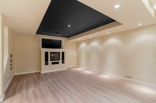 78 New Brighton Manor Se, Calgary, AB - Indoor Photo Showing Other Room