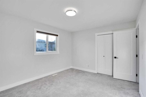 72 Panamount Manor Nw, Calgary, AB - Indoor Photo Showing Other Room