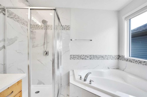 72 Panamount Manor Nw, Calgary, AB - Indoor Photo Showing Bathroom