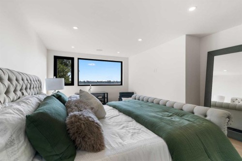 692 West Chestermere Drive, Chestermere, AB - Indoor Photo Showing Bedroom