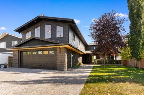692 West Chestermere Drive, Chestermere, AB - Outdoor