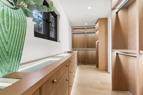 692 West Chestermere Drive, Chestermere, AB - Indoor