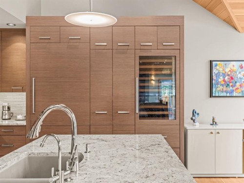 514 5Th Avenue, Canmore, AB - Indoor Photo Showing Kitchen With Double Sink With Upgraded Kitchen