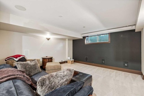 2605 4 Street Ne, Calgary, AB - Indoor Photo Showing Basement