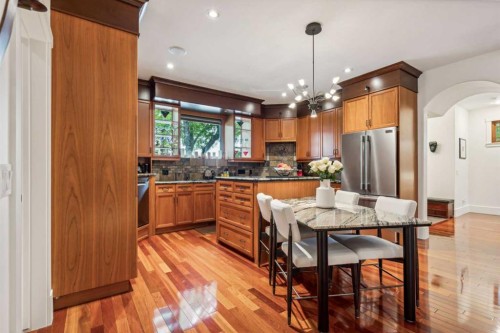 2605 4 Street Ne, Calgary, AB - Indoor