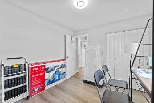 12 Cedargrove Road Sw, Calgary, AB - Indoor