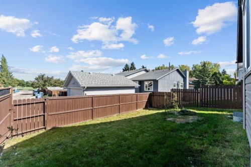 12 Cedargrove Road Sw, Calgary, AB - Outdoor