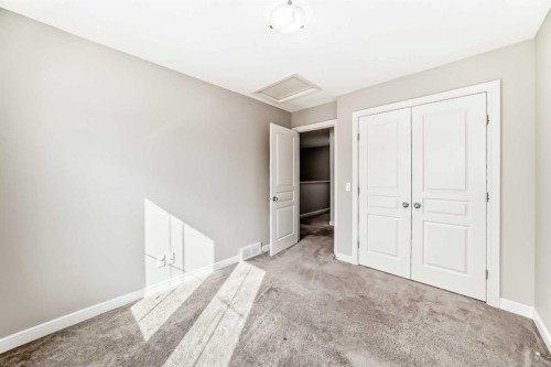 15 Evanscrest Way, Calgary, AB - Indoor