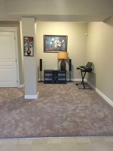 54 Redstone Mews Ne, Calgary, AB - Indoor Photo Showing Other Room