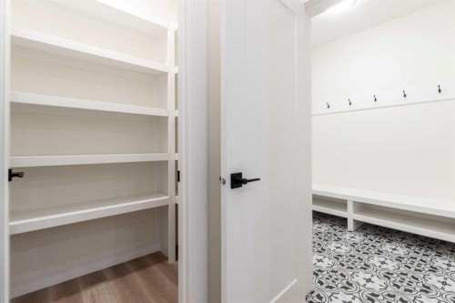 704 Mandalay Boulevard, Carstairs, AB - Indoor Photo Showing Other Room