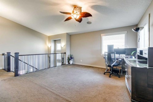 95 Evansdale Common Nw, Calgary, AB - Indoor Photo Showing Office