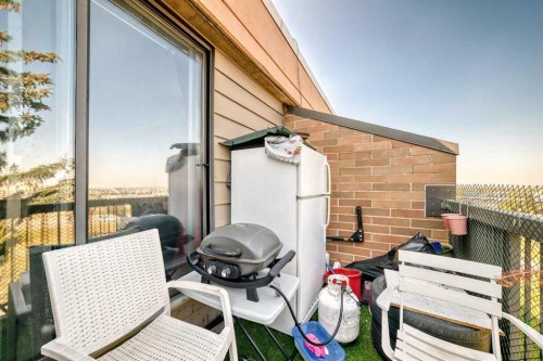 623-30 Mchugh Court Ne, Calgary, AB - Outdoor With Exterior