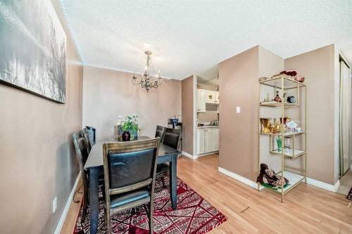 623-30 Mchugh Court Ne, Calgary, AB - Indoor Photo Showing Dining Room