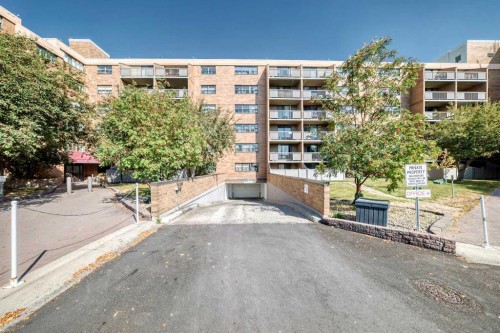 623-30 Mchugh Court Ne, Calgary, AB - Outdoor