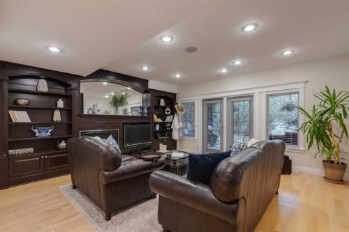 142 Discovery Ridge Boulevard Sw, Calgary, AB - Indoor