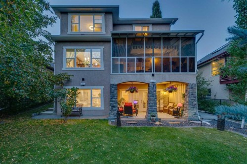 142 Discovery Ridge Boulevard Sw, Calgary, AB - Outdoor