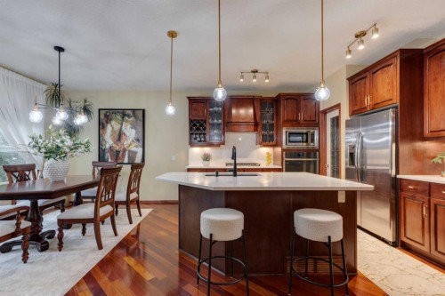 142 Discovery Ridge Boulevard Sw, Calgary, AB - Indoor