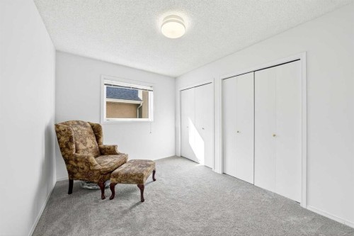 1360 Shawnee Road Sw, Calgary, AB - Indoor