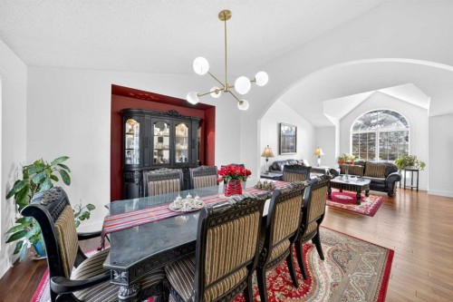 1360 Shawnee Road Sw, Calgary, AB - Indoor Photo Showing Dining Room