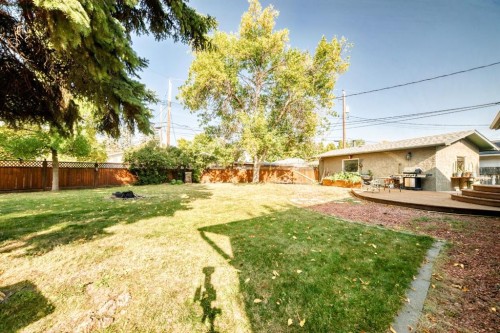 2443 Fir Drive Se, Calgary, AB - Outdoor With Backyard