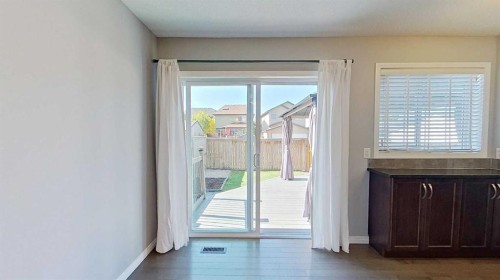 63 Elgin Meadows Park Se, Calgary, AB - Indoor Photo Showing Other Room