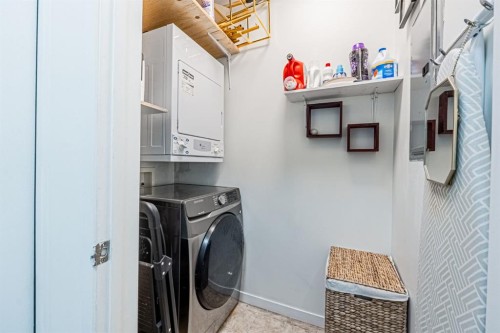 1217-1140 Taradale Drive Ne, Calgary, AB - Indoor Photo Showing Laundry Room