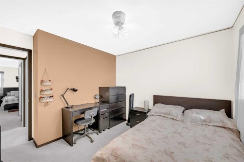 4 Fallingworth Bay Ne, Calgary, AB - Indoor Photo Showing Bedroom