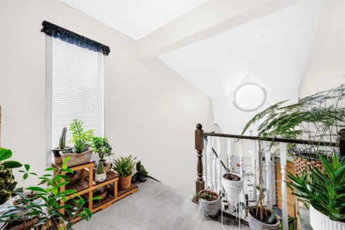 4 Fallingworth Bay Ne, Calgary, AB - Indoor Photo Showing Other Room