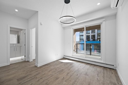 204-8370 Broadcast Avenue Sw, Calgary, AB - Indoor Photo Showing Other Room
