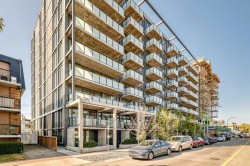 202-327 9A Street NW Calgary, AB T2N 1T7