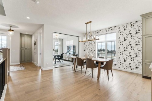 211 Calais Drive Sw, Calgary, AB - Indoor Photo Showing Dining Room