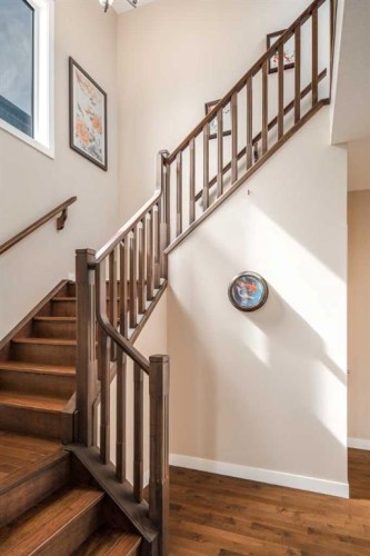 767 Shawnee Drive Sw, Calgary, AB - Indoor Photo Showing Other Room