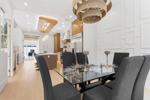 1425 44 Street Sw, Calgary, AB - Indoor