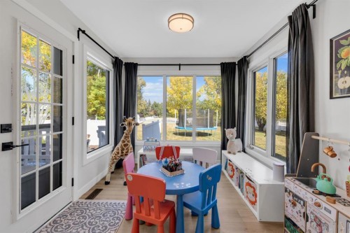 6018 58 Street, Olds, AB - Indoor Photo Showing Dining Room