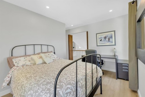 6018 58 Street, Olds, AB - Indoor Photo Showing Bedroom